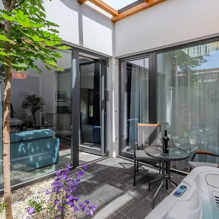 Rév-fülöp Panzió 3* Révfülöp