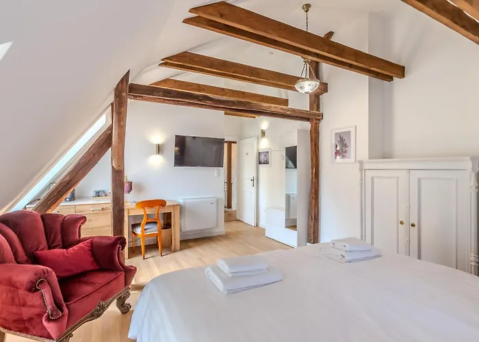 Bed & Breakfast Rev-fueloep Panzio 3*